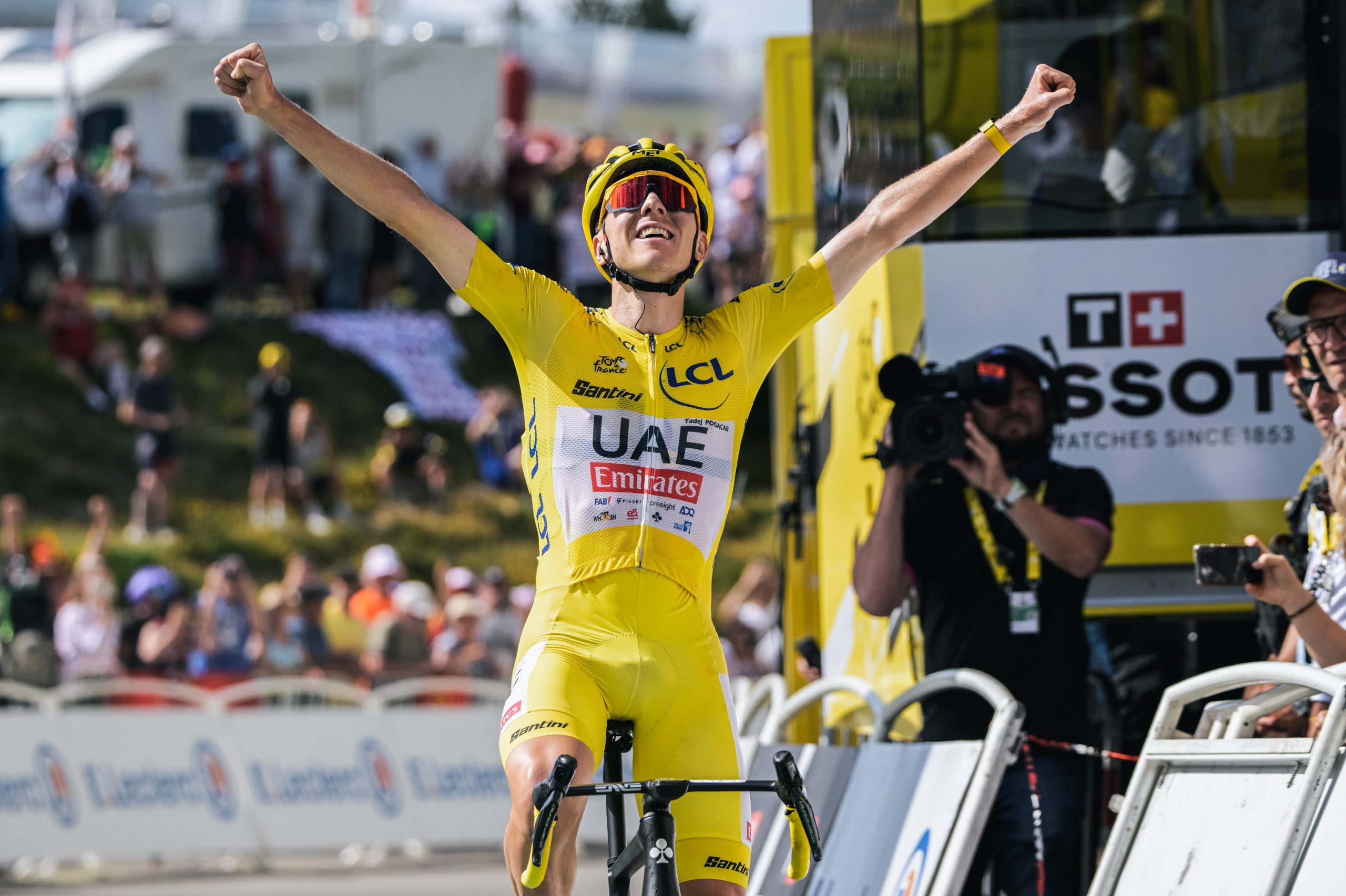 Tour de Francia: Pogacar intratable, repite victoria y sigue líder.