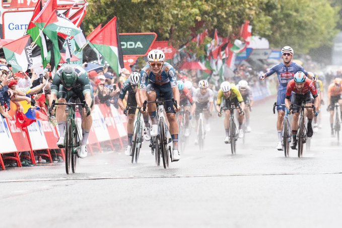 Vuelta España: Groves gana en Santander y O’Connor sigue de líder.